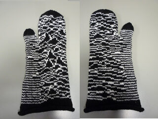 Joy Division knitted oven glove — reference image from Ravelry