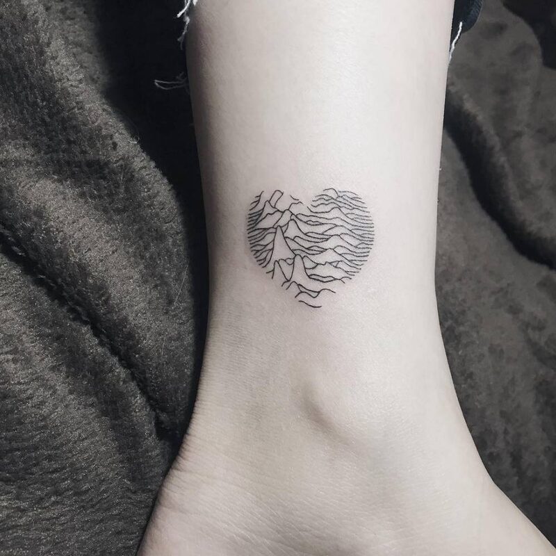 Unknown Pleasures tattoo — Nando (5416) — reference image from Tattoofilter